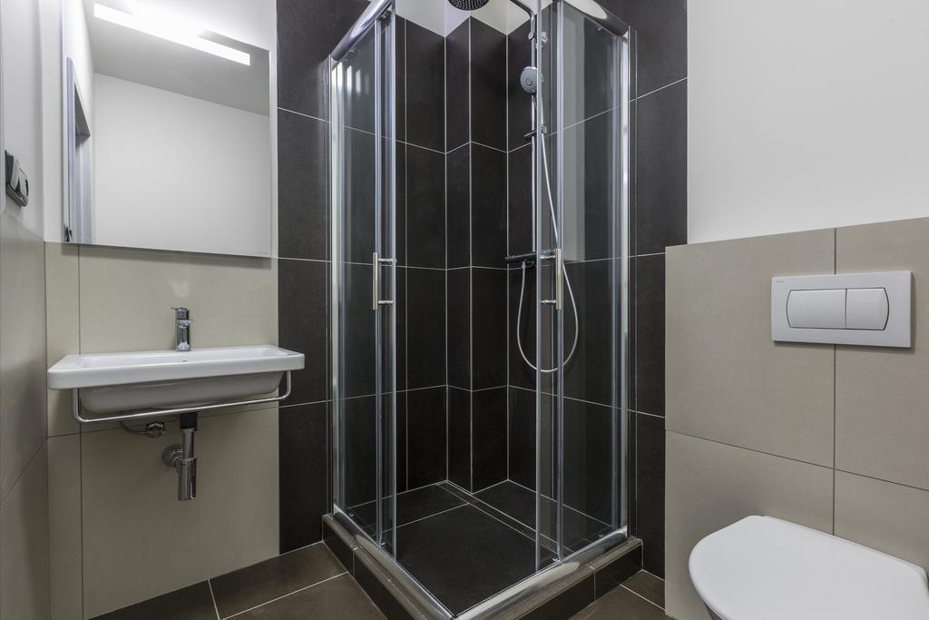 Apartsee Halkova Plzeň Exteriör bild